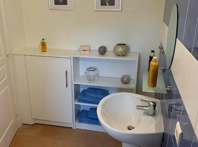 公寓 Majellon Grand